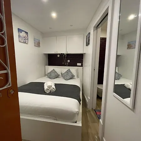 Homestay - Centro Historico Mouraria *