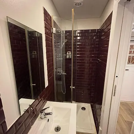 - Centro Histórico Mouraria Lisboa